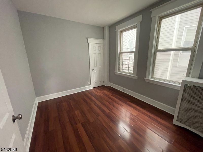 8 Treacy Ave - Photo 4