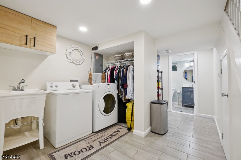 Maple Valley - Residential Lease