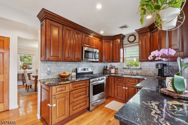 Maple Valley - Residential Lease