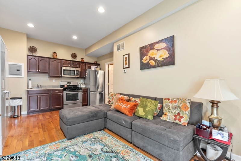 Belle Mead - Residential