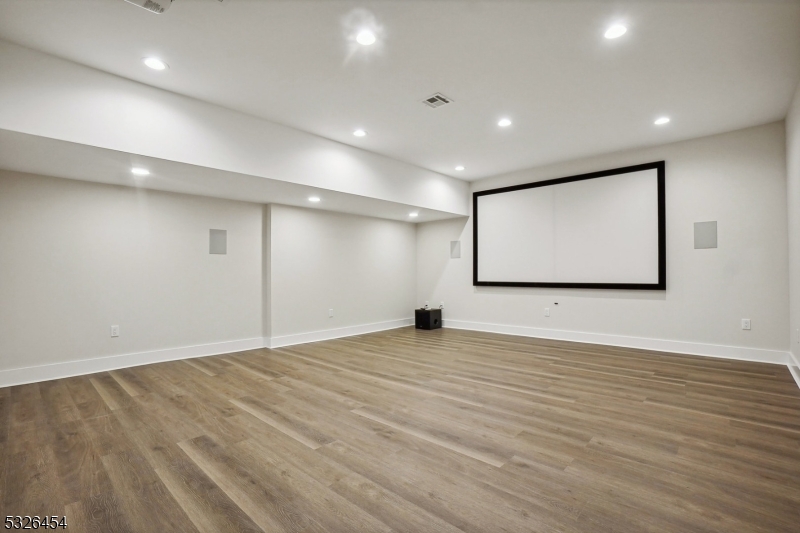 Collins - Residential