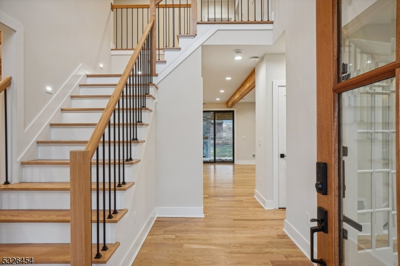 Collins - Residential