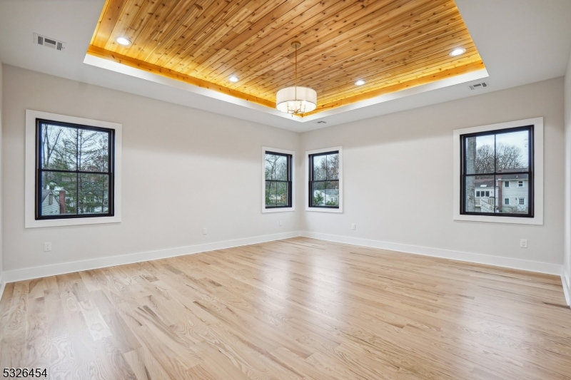 Collins - Residential