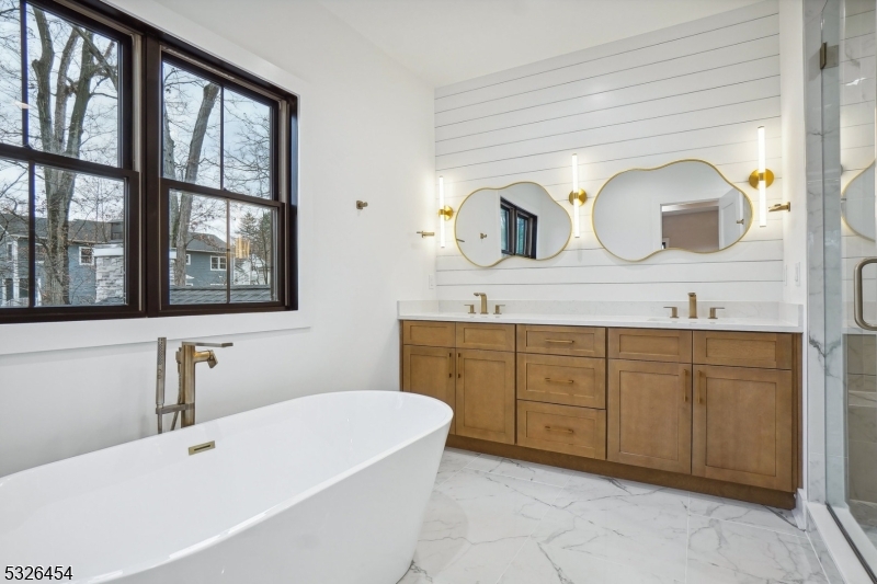 Collins - Residential