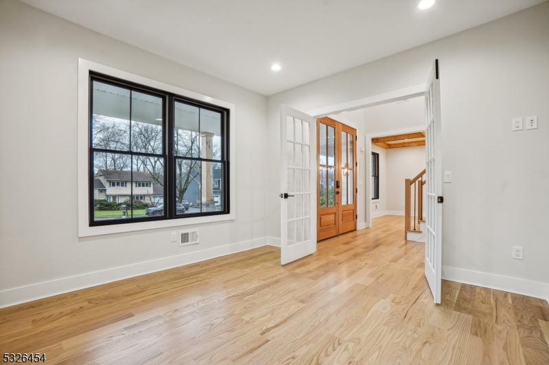 Collins - Residential