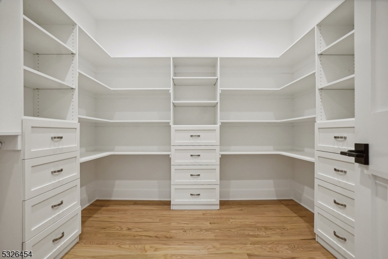 Collins - Residential