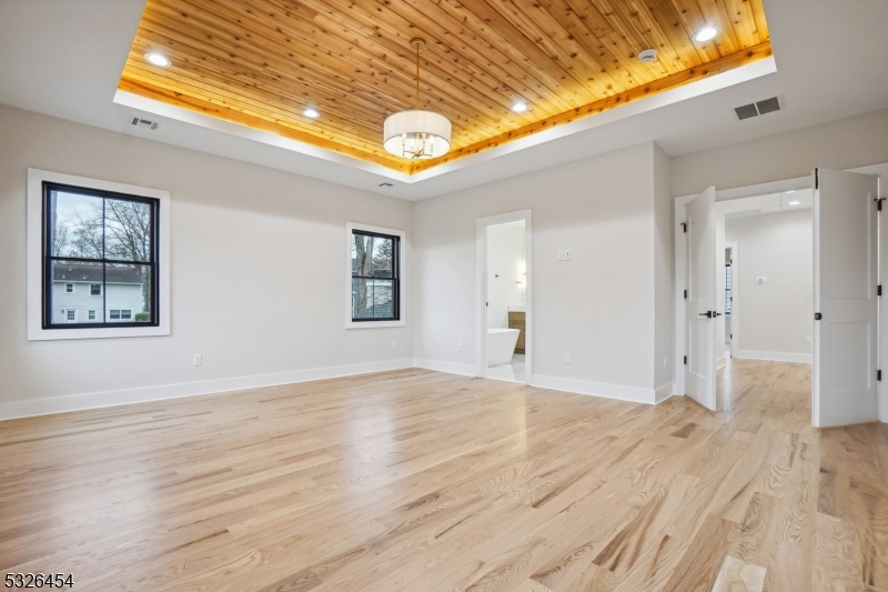 Collins - Residential