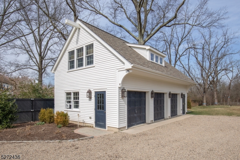 New Vernon - Residential