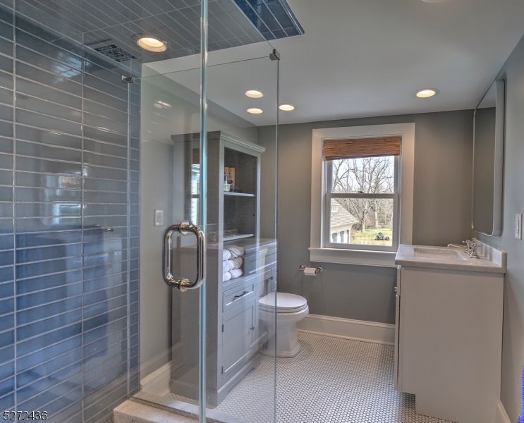 New Vernon - Residential