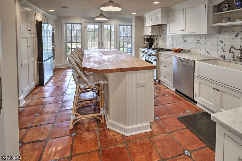 New Vernon - Residential