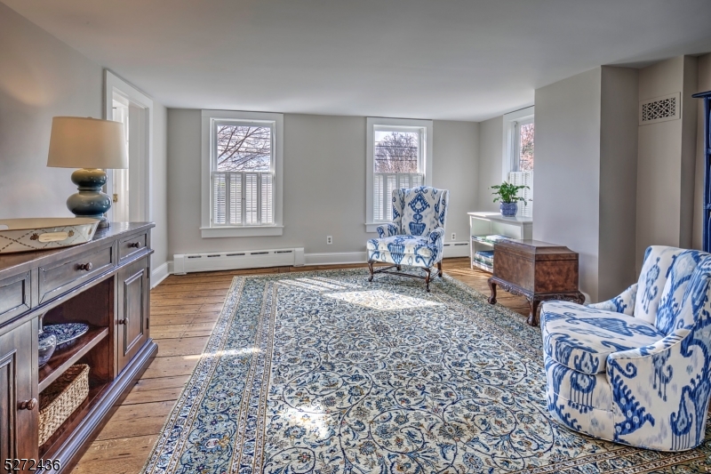 New Vernon - Residential