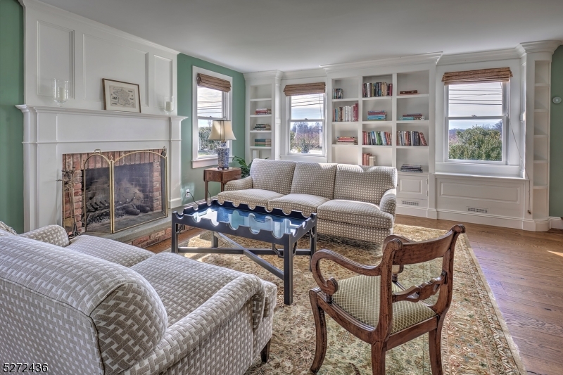 New Vernon - Residential