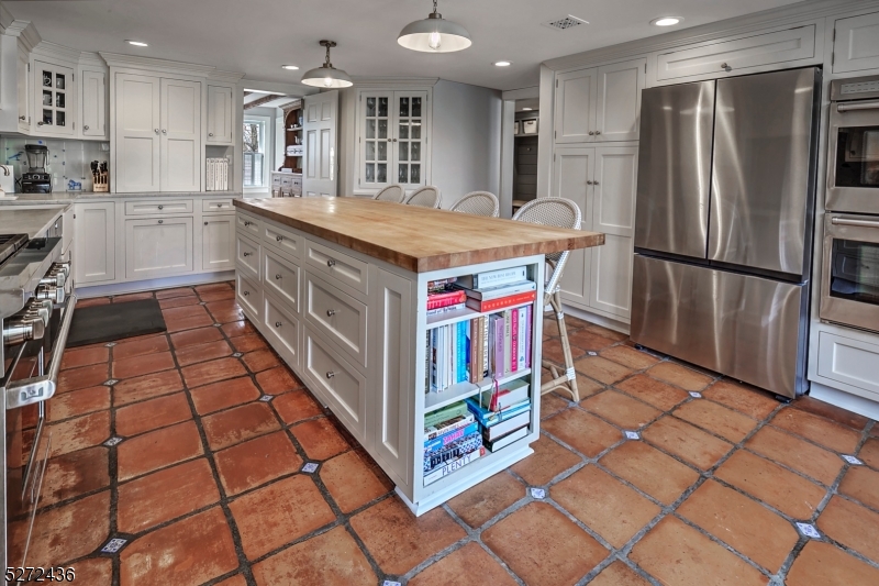 New Vernon - Residential