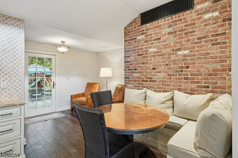 Chatham/Madison - Residential