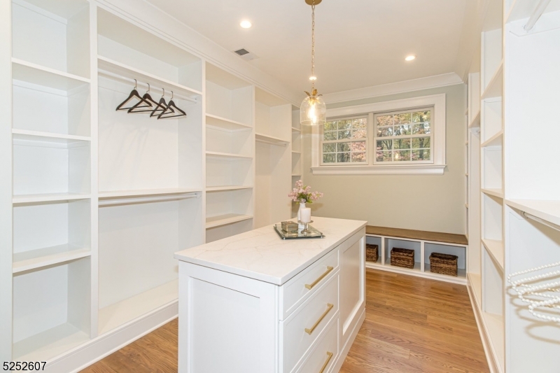 Parkwood Section - Residential