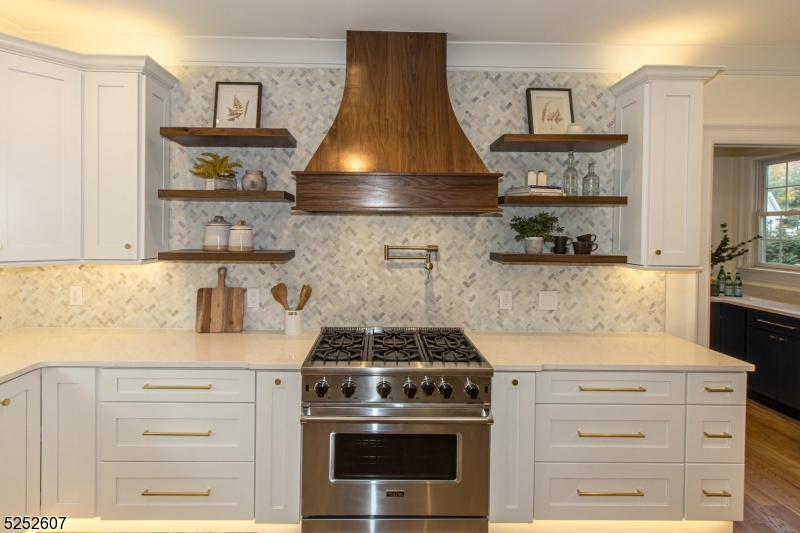 Parkwood Section - Residential