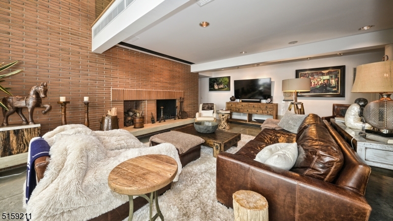 Pines Lake - Residential