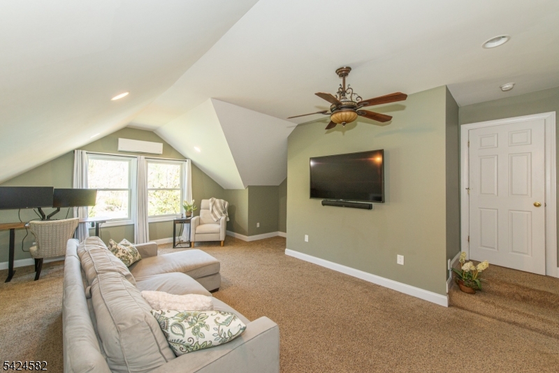 Bennington Woods - Residential