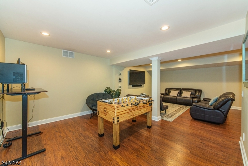 Bennington Woods - Residential