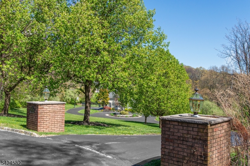 Bennington Woods - Residential