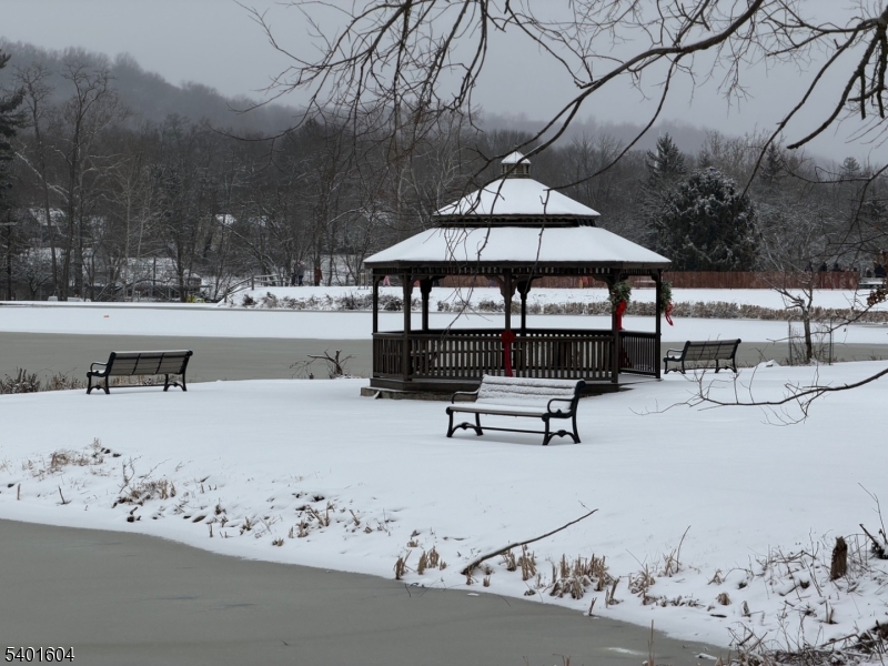 WATCHUNG LAKE - Residential Lease