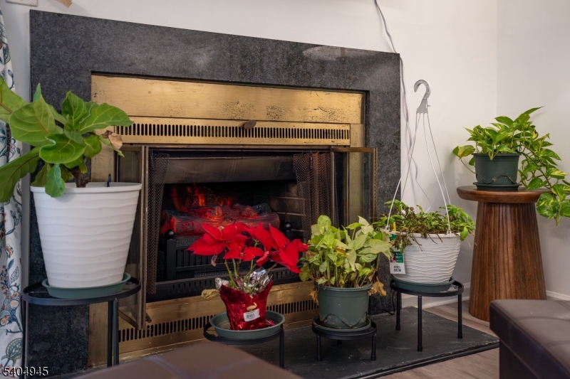 Signal Point at The Hills - Residential