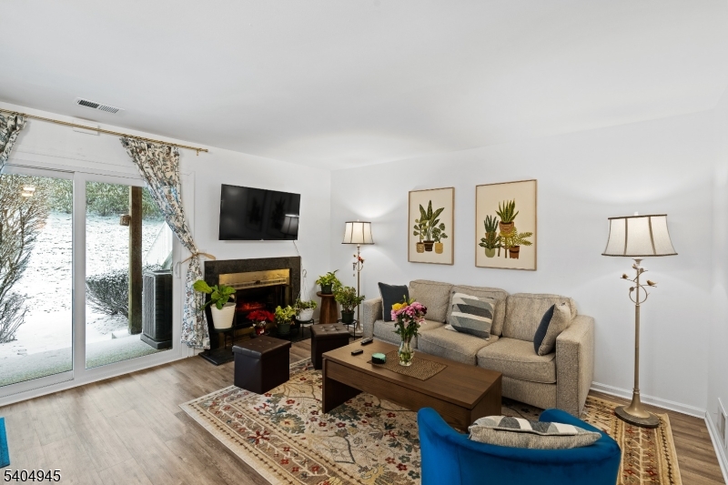 Signal Point at The Hills - Residential