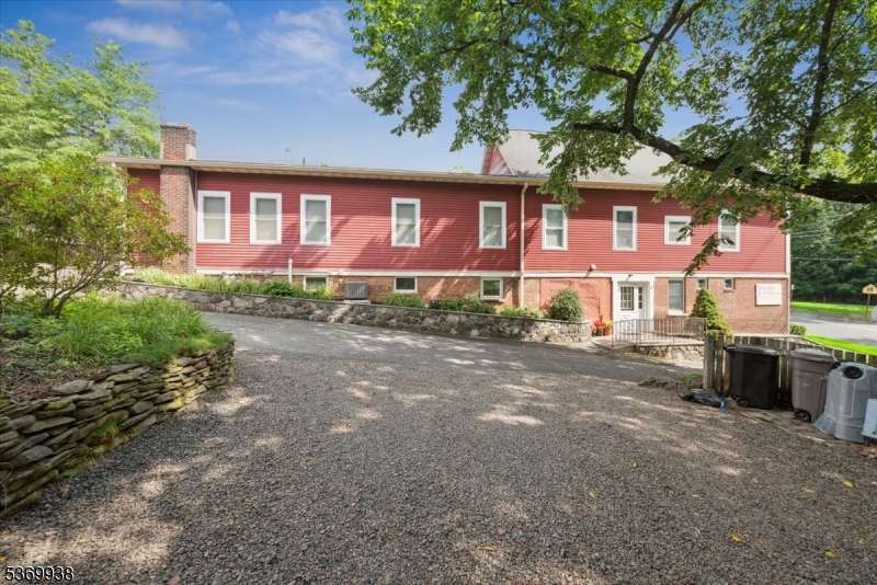 Long Hill Twp., New Jersey 07980, United States, ,Commercial,Active,176099