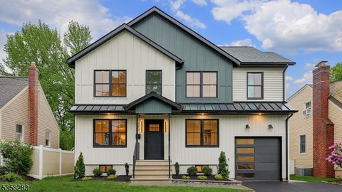 MLS: 3963443