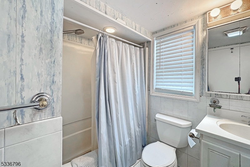 Indian Lake - Residential