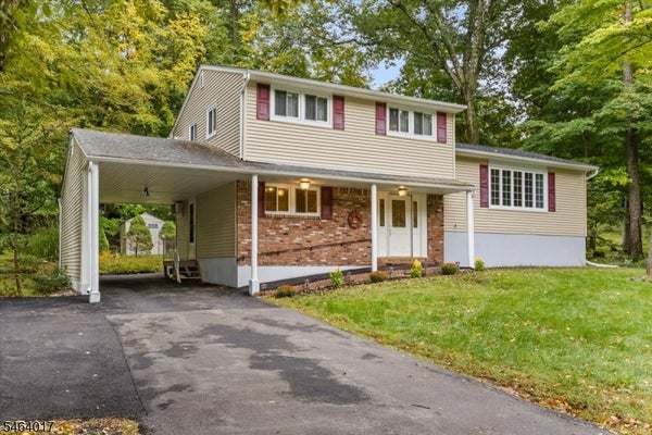 38 OLD COACH RD, VERNON, NJ 07462 - Image 977dddea0f9ffee73c7145f4f3df4fd9/4280599013
