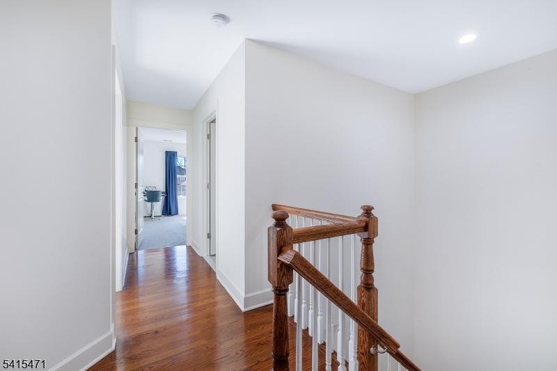 Watersedge at Parsippany - Residential