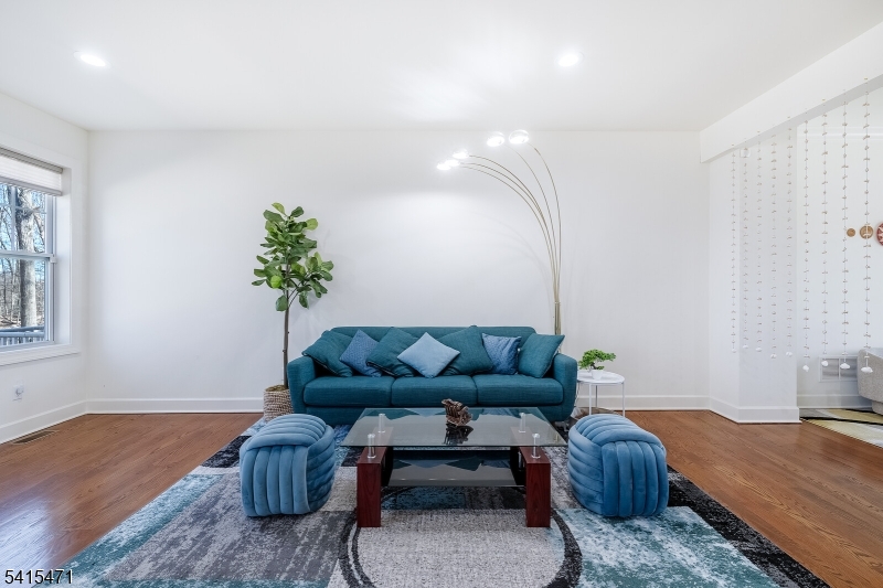 Watersedge at Parsippany - Residential