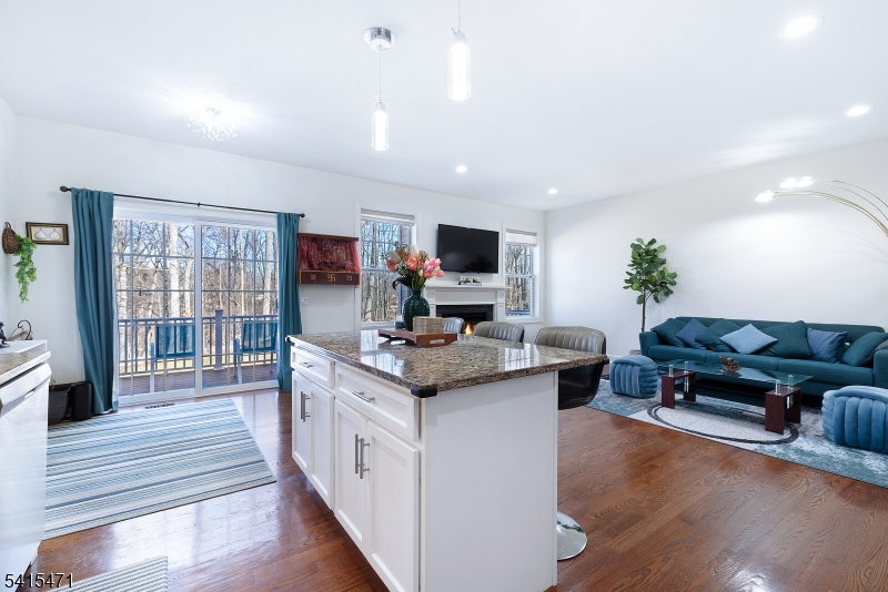 Watersedge at Parsippany - Residential