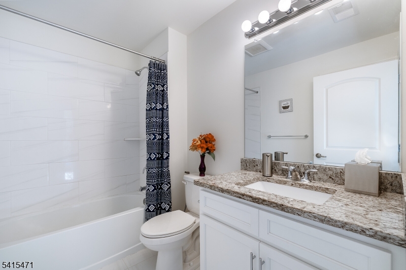 Watersedge at Parsippany - Residential