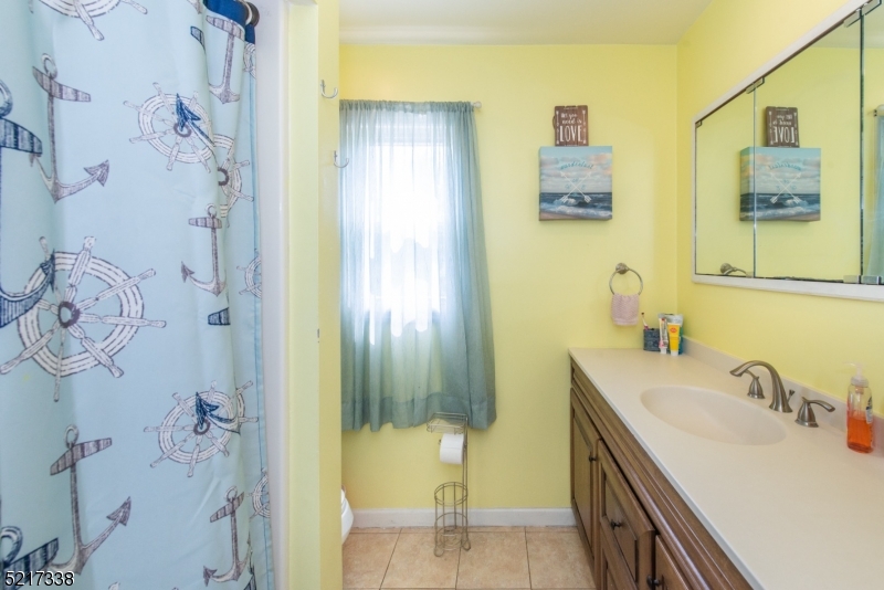 Vernon Valley Lake - Residential