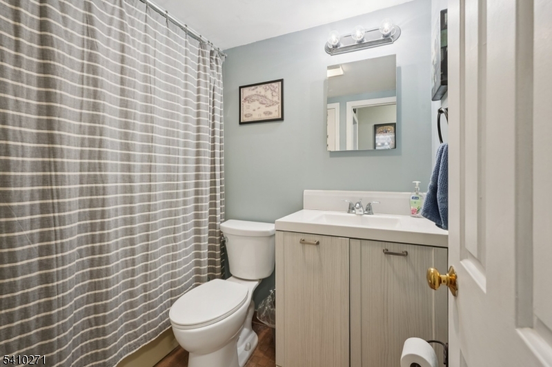 Iron Forge Square - Residential