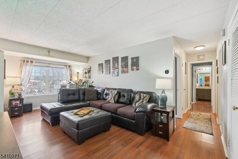 Iron Forge Square - Residential