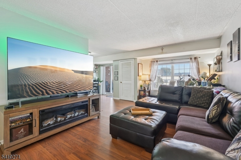 Iron Forge Square - Residential