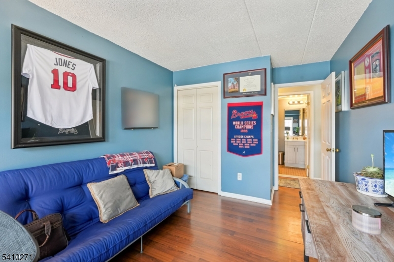 Iron Forge Square - Residential