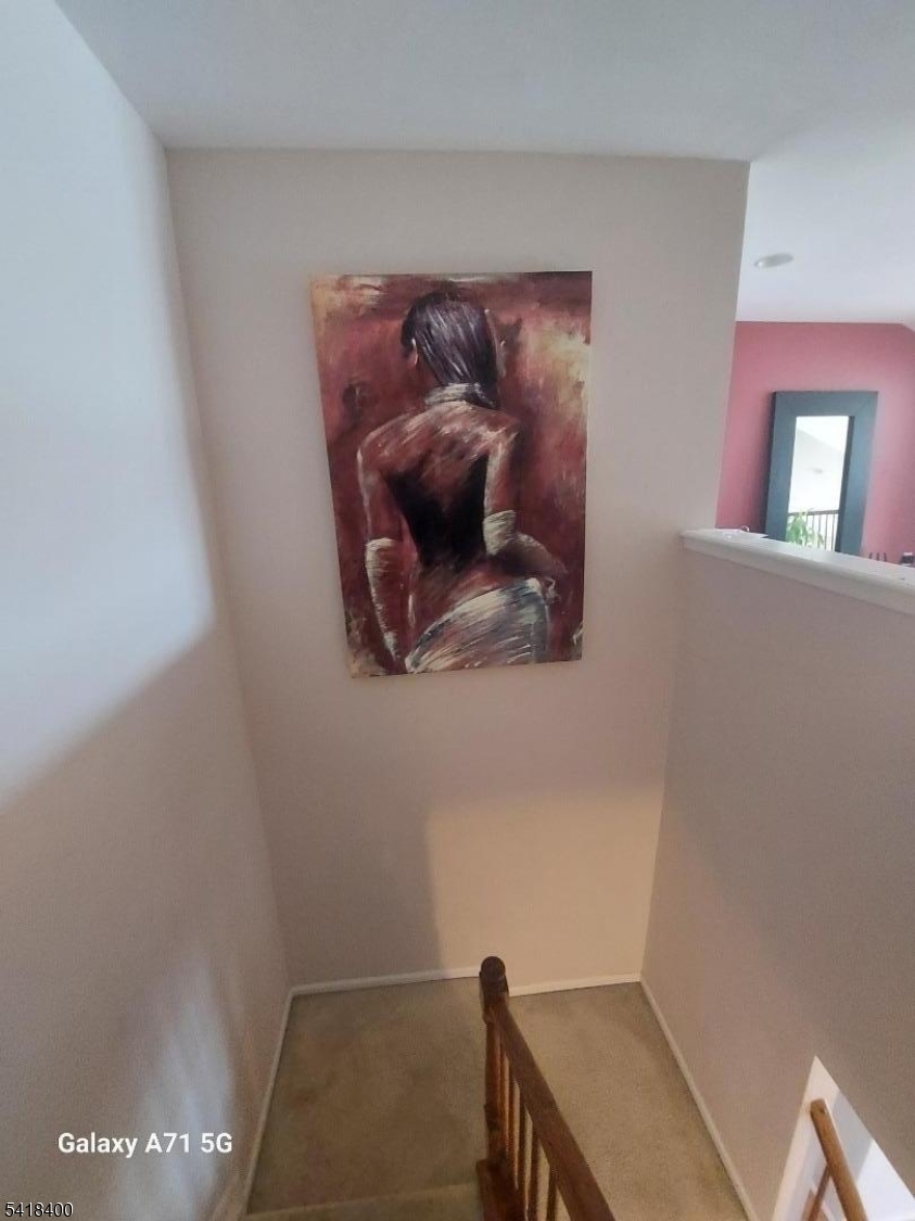 HICKORY MANOR - Residential