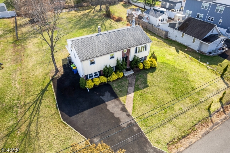57 Walnut Ave