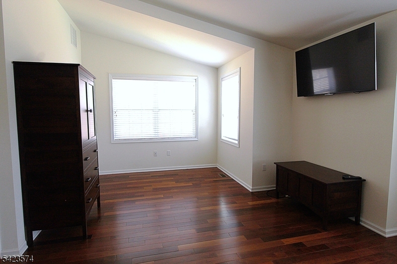 Morris Chase - Residential