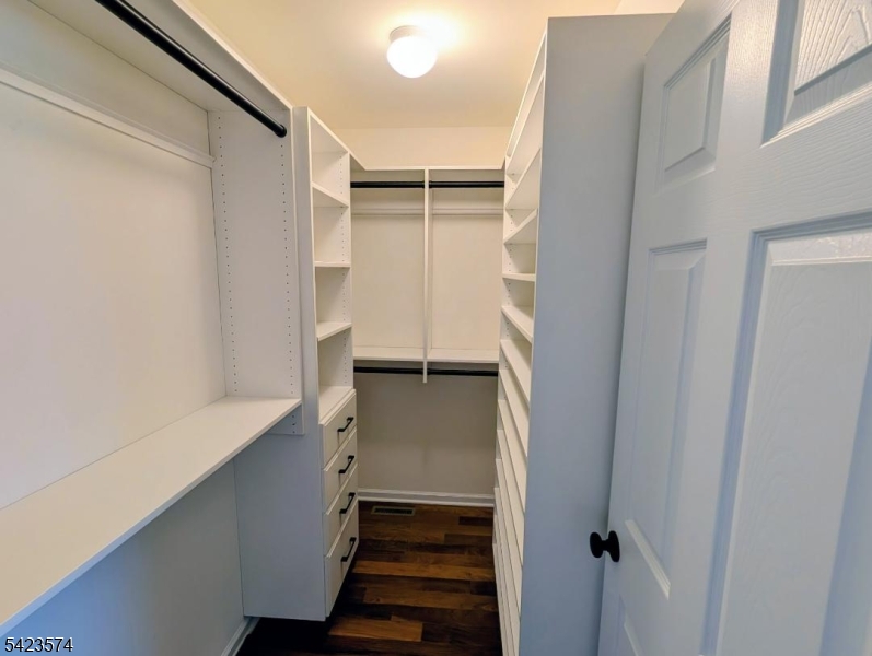 Morris Chase - Residential