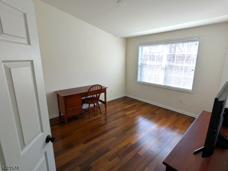 Morris Chase - Residential