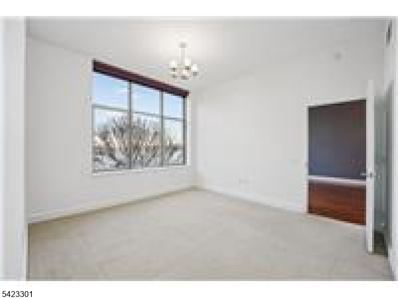 The Watermark - Residential