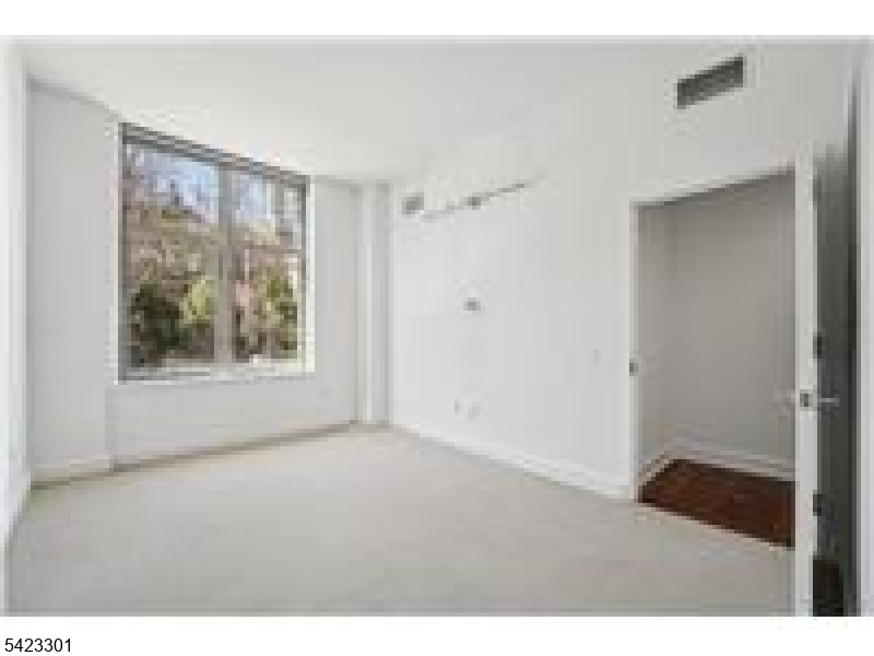 The Watermark - Residential