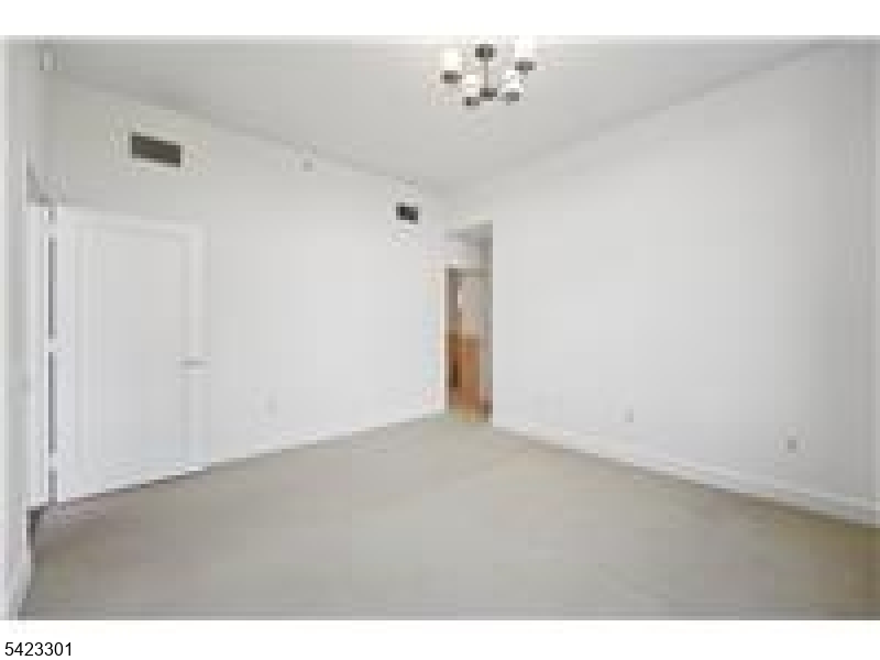 The Watermark - Residential