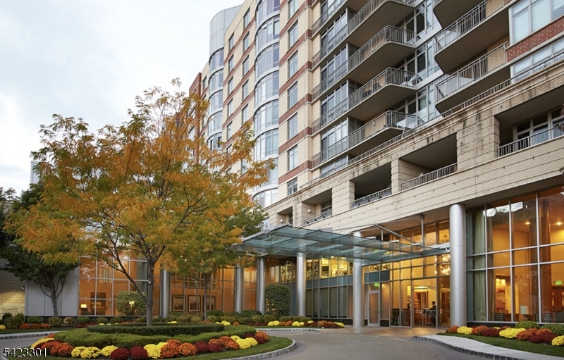 The Watermark - Residential