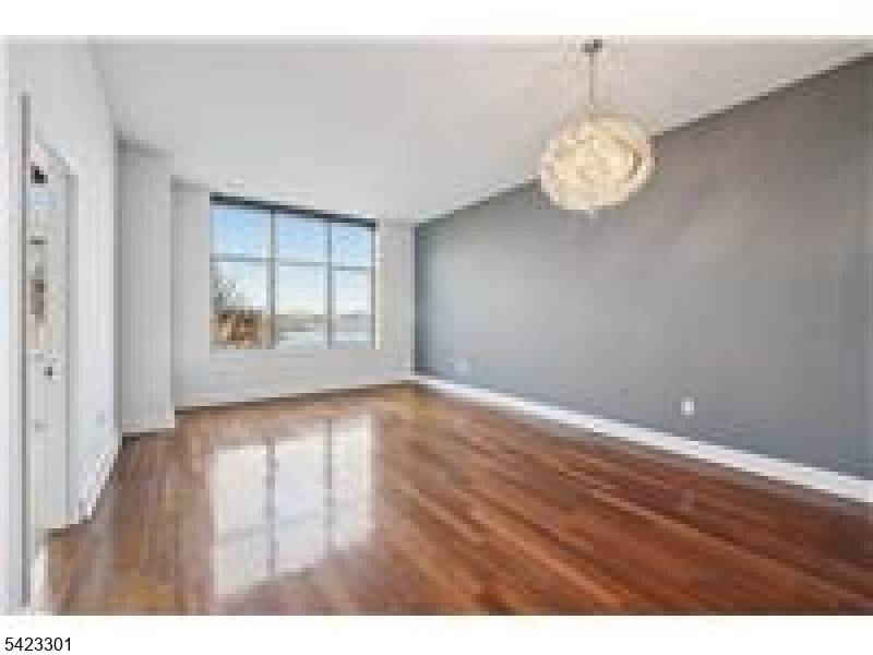 The Watermark - Residential